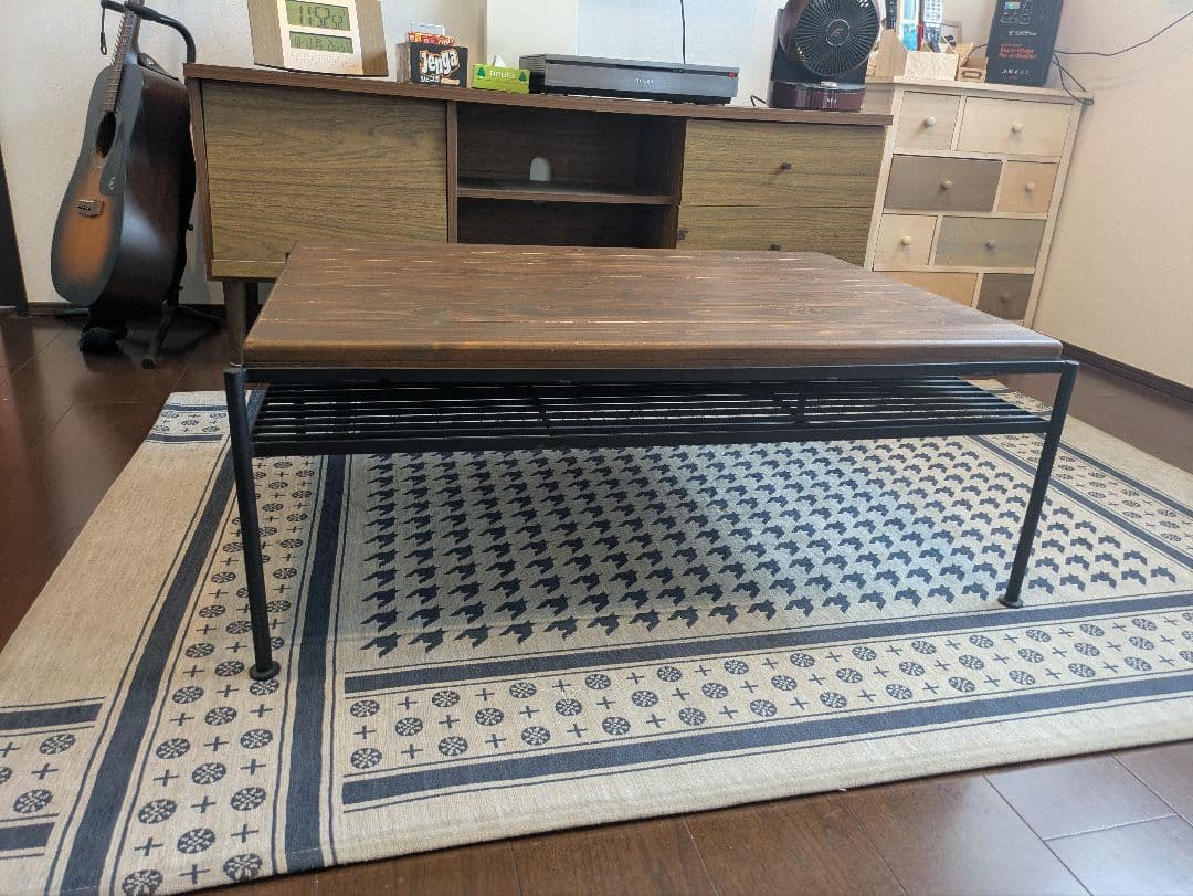 【直接お渡し3000円引き】東馬（Tohma）シンプルな木製リビングテーブル