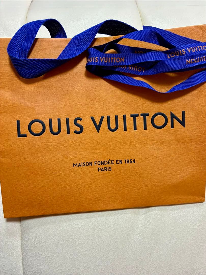 お値下げしました 未使用品　LOUIS VUITTON 三つ折り財布