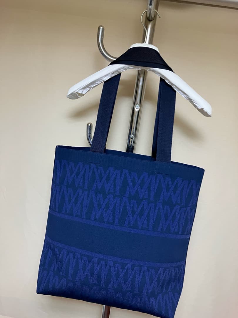 新品 モンクレール 24ss ブランドロゴトートバッグ ジャガード 16928