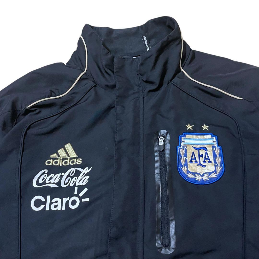 アディダスアルゼンチン代表中綿ジャケットスポンサー入り