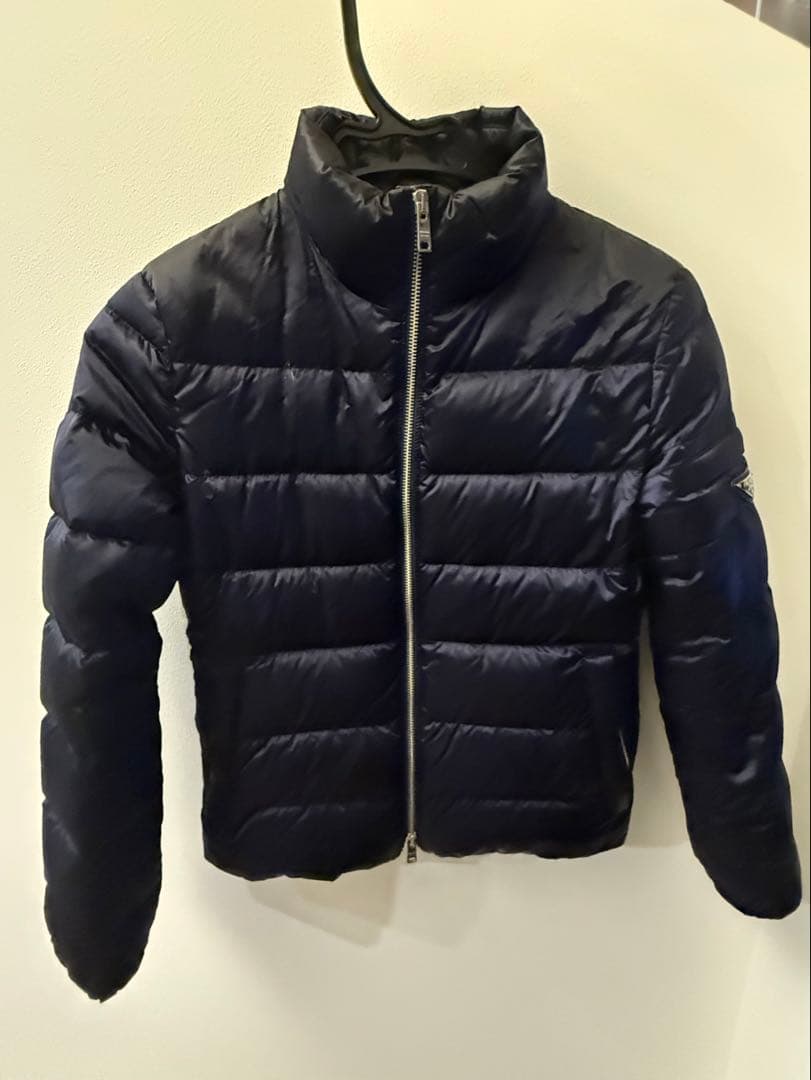 【値下げしました！】PRADA ネイビー ダウンジャケット