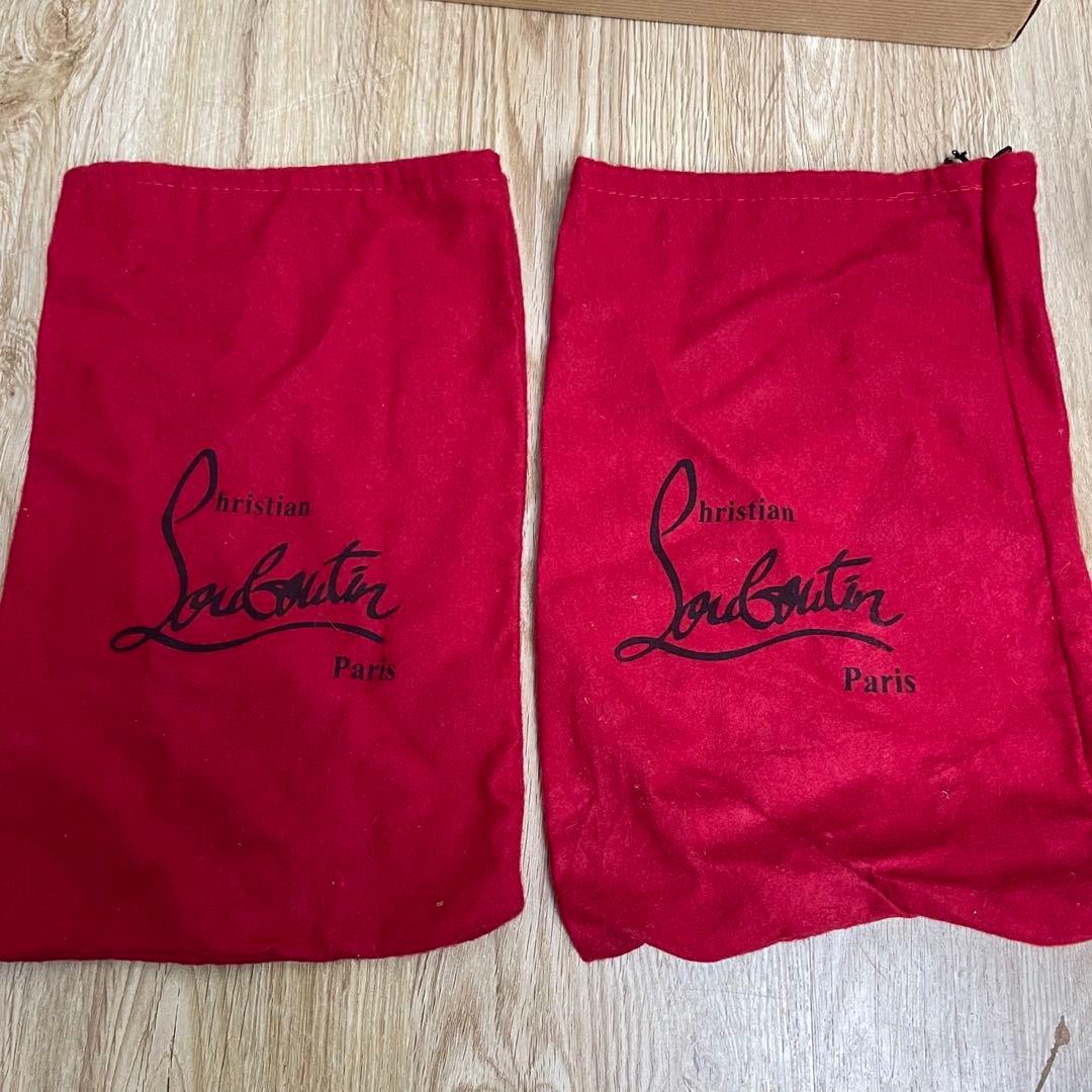 美品＊Christian Louboutin ラウンドトゥ ハイヒール　パンプス