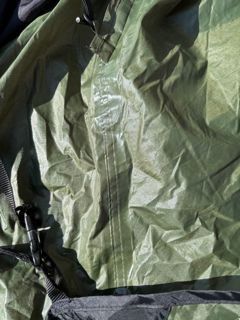 ひろ　Snugpak bunker スナグパック バンカー 軽量