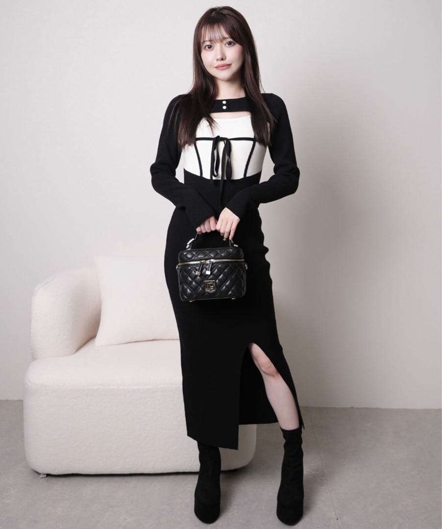 デコルテオープンバイカラーリボンニットワンピース