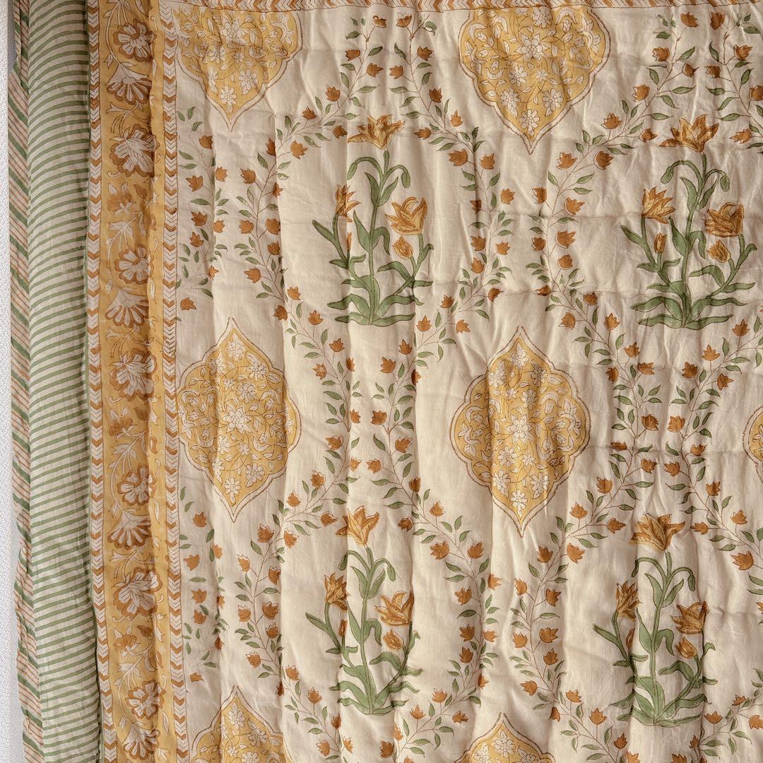 未使用※大判　インド ブロックプリント 中綿入りキルト ベビーイエロー　カバー