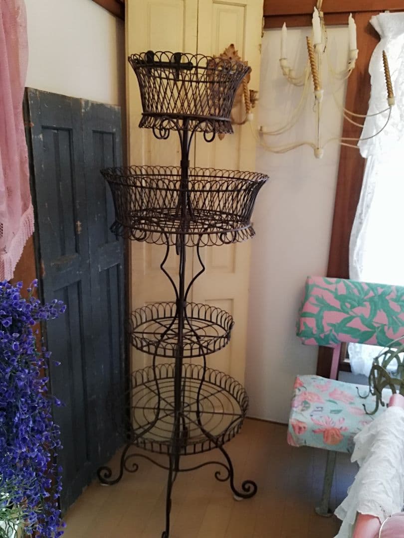 可愛い！アイアンラック