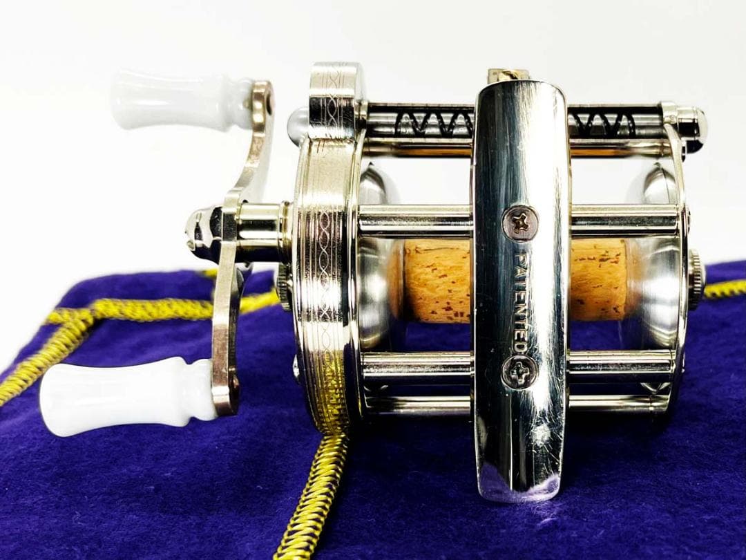 PFLUEGER SUMMIT No.1993L GOLD風カスタムリール