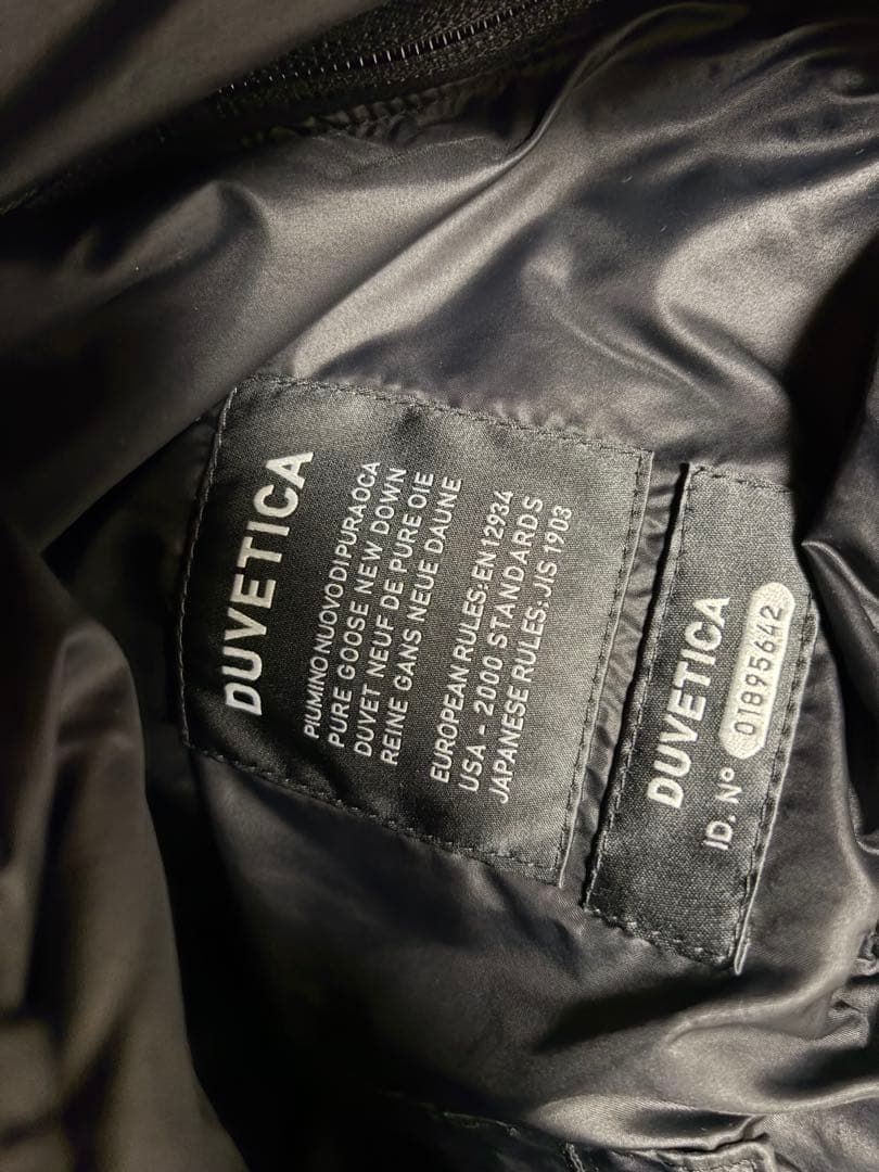 DUVETICA THIASEI デュベティカ　ダウン　国内正規品　マット
