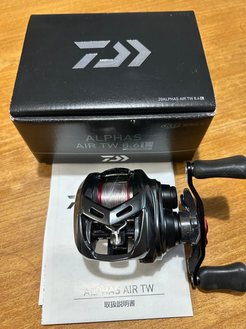 ダイワ　20アルファスAIR TW 8.6L 左　中古美品
