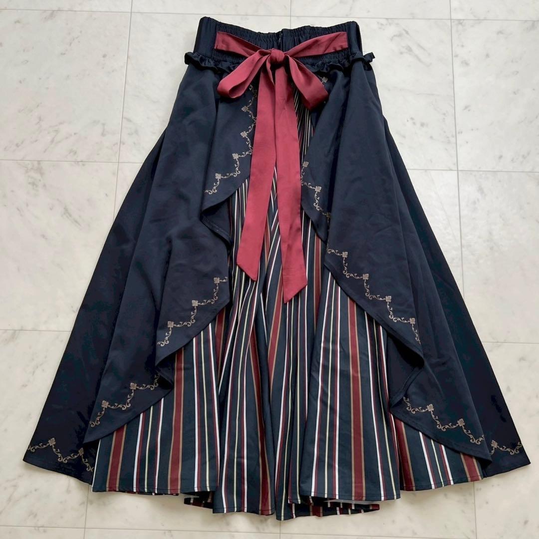 ヴァイオレットエヴァーガーデン×MAYLA アイコニックスカート Akora