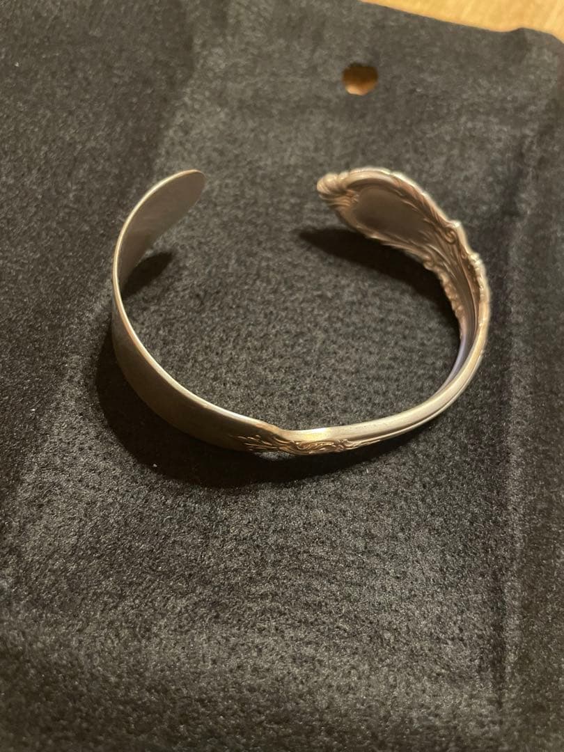 シルバー 彫刻 バターナイフバングル