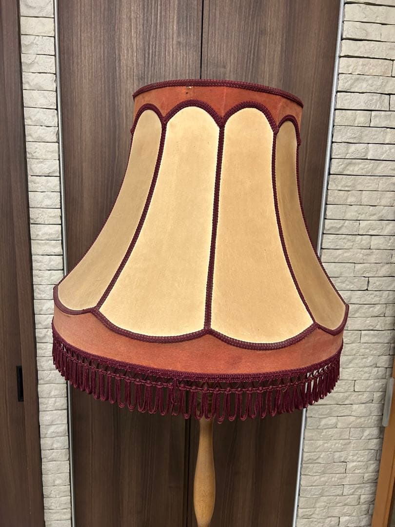 フロアスタンドライト　アンティーク