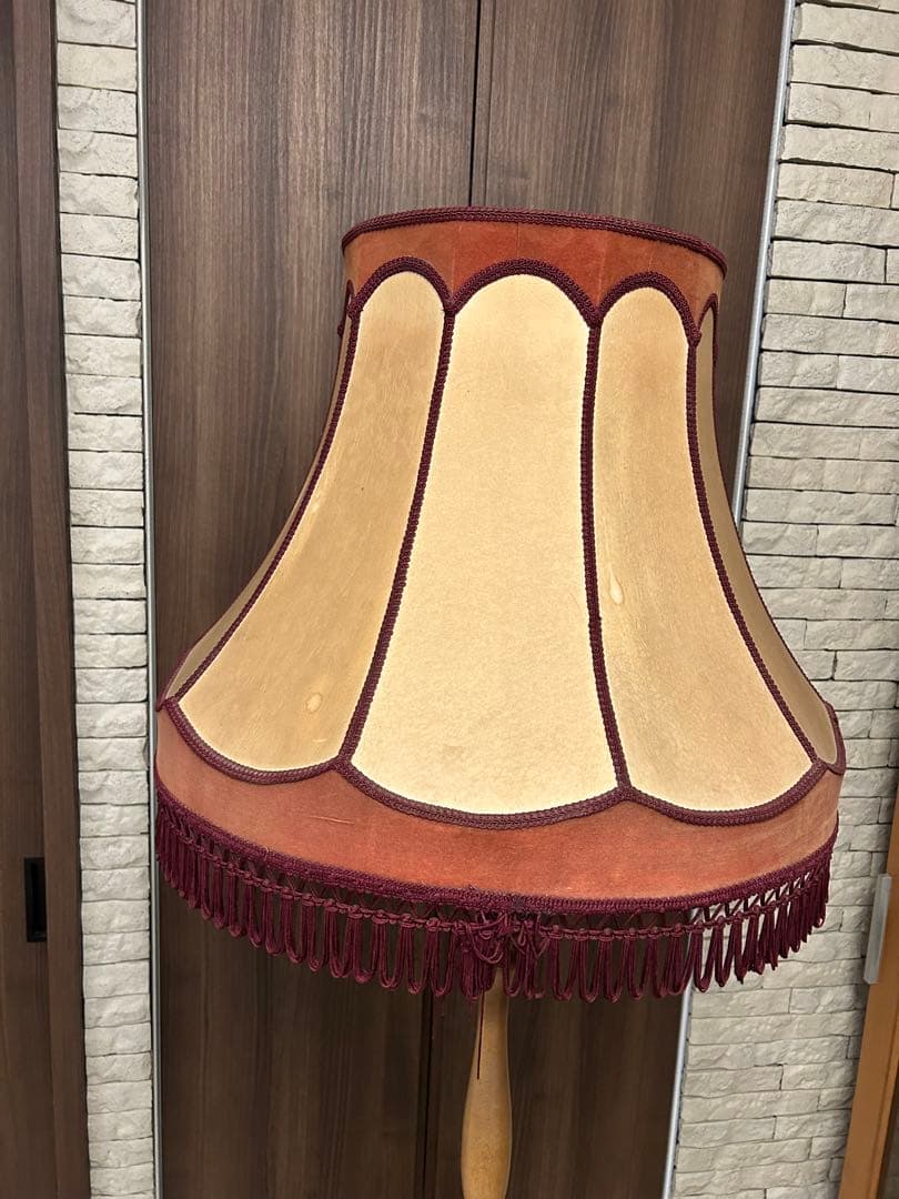 フロアスタンドライト　アンティーク