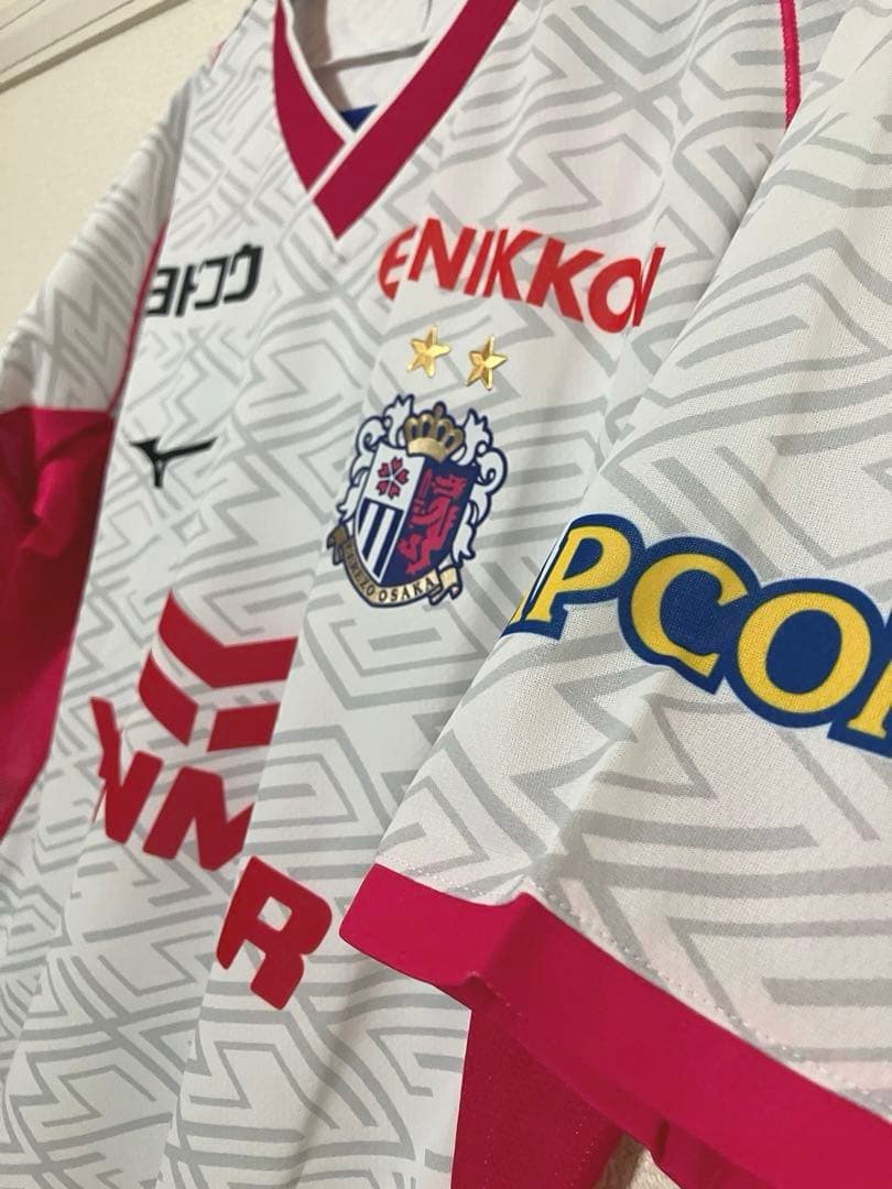 ♦︎新品♦︎8香川真司XLサイズセレッソ大阪ユニフォーム