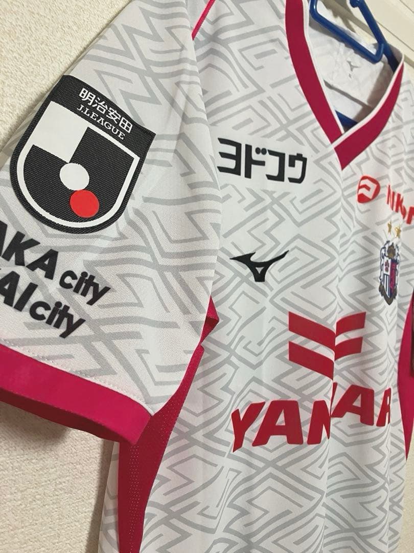 ♦︎新品♦︎8香川真司XLサイズセレッソ大阪ユニフォーム