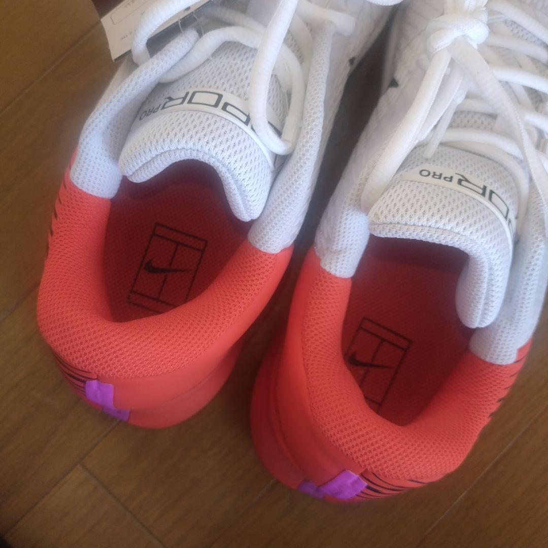 【新品・未使用・希少・値下】ナイキ テニスシューズ ズーム ヴェイパー PRO