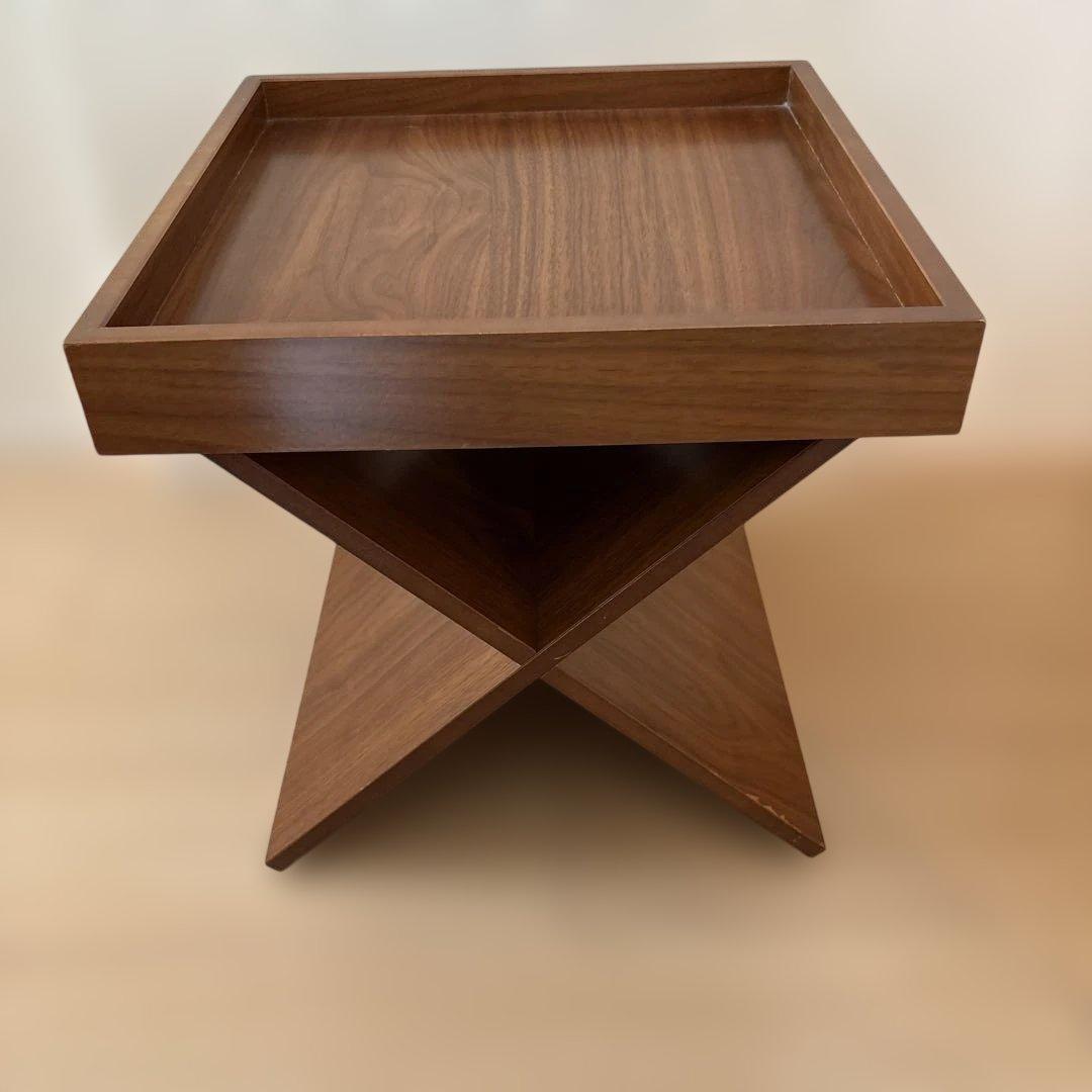 ノーチェ　ベットサイドテーブル家具ウォールナットソファ無印ニトリ