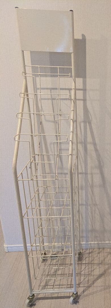 う*ご様 D&DEPARTMENT購入 USEDマガジンラック