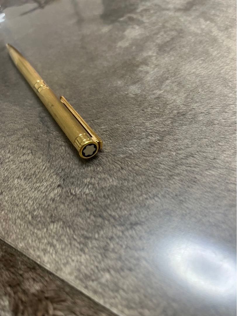 MONTBLANC 金色 スピンタイプ　ボールペン