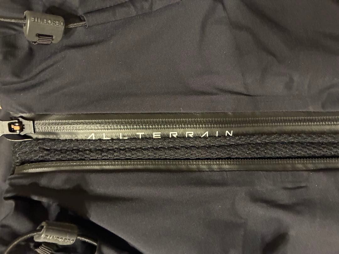 ALLTERRAIN ブラック マウンテンパーカー
