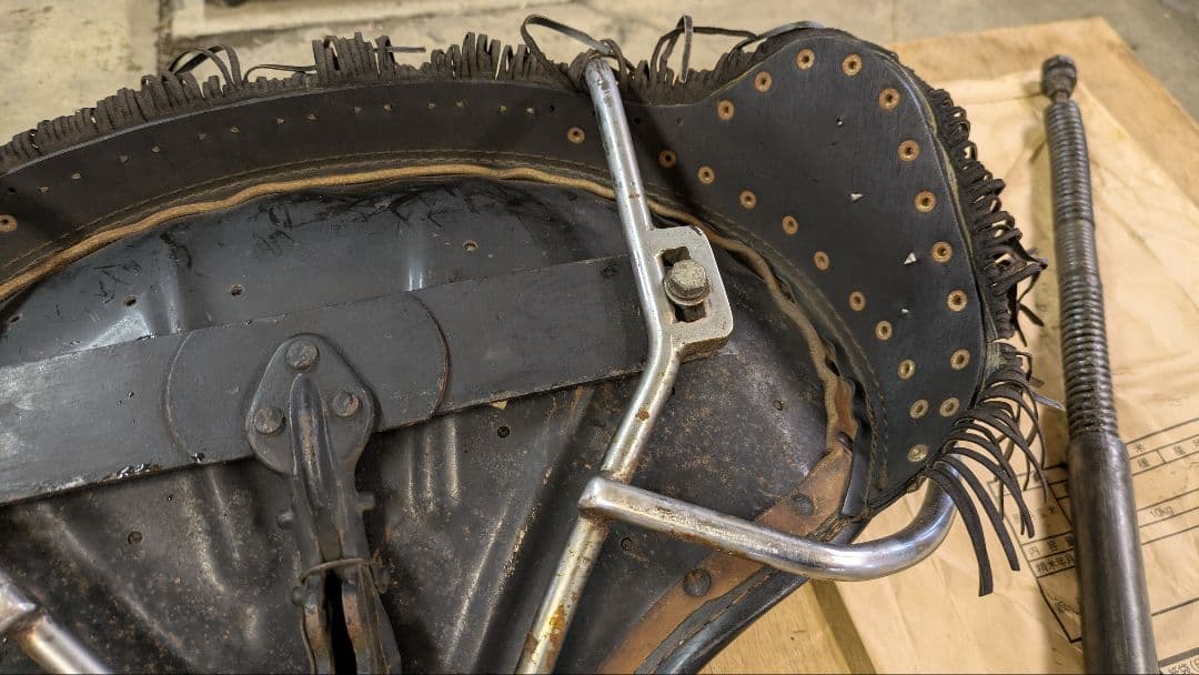 ☆ショベルヘッドパーツS　シート＆シートプランジャアッシー☆