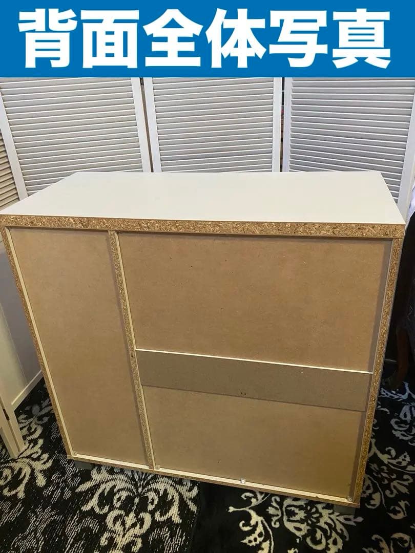 ロココ仕様♦️中央ガラス扉 ホワイト＆シルバー 高級 キャビネット♦️大容量♦️送料込