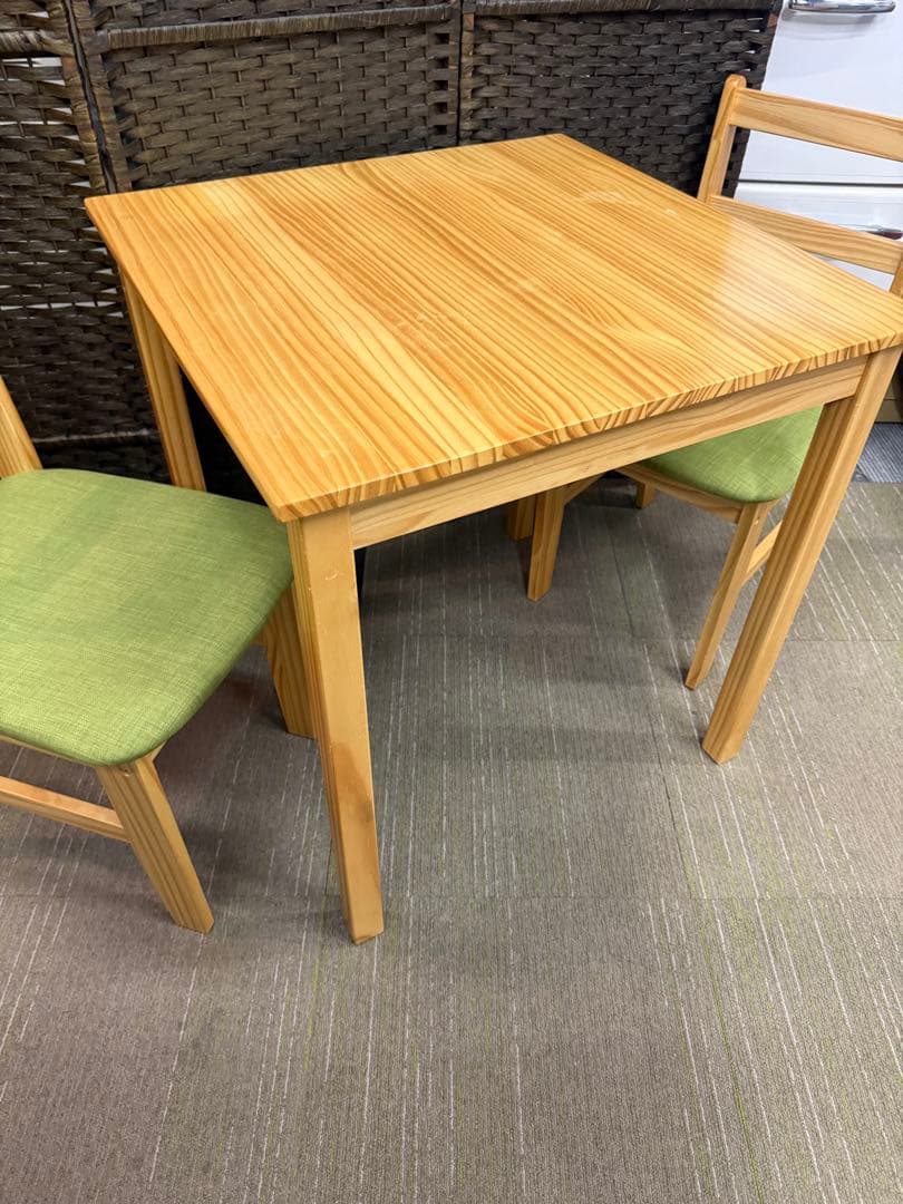 【洗浄消毒作業済】LOWYA ニューナディア　ダイニングテーブル＆チェア2脚