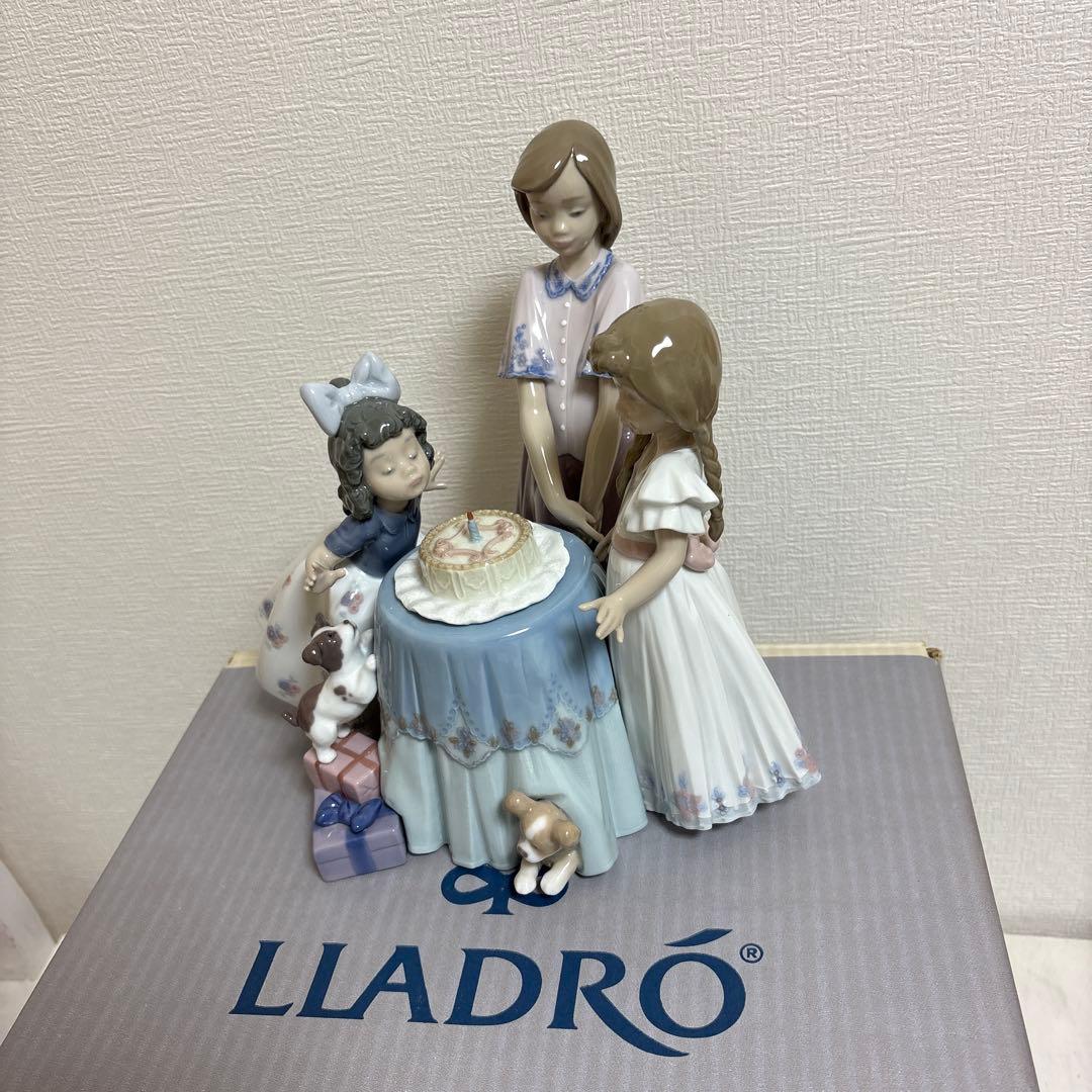 リヤドロLLADRO「バースデーケーキ」　　　新品！ 元箱付き！