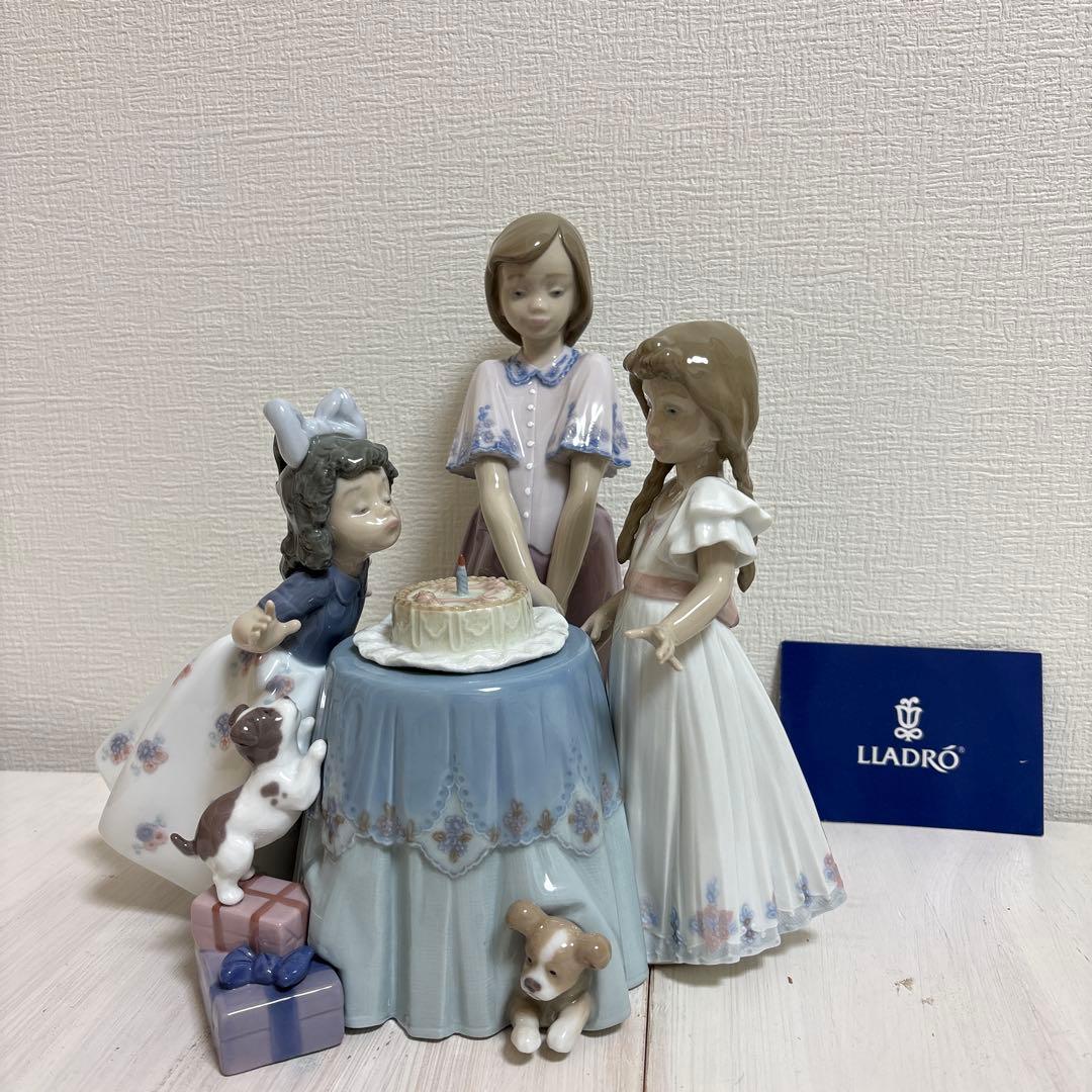 リヤドロLLADRO「バースデーケーキ」　　　新品！ 元箱付き！