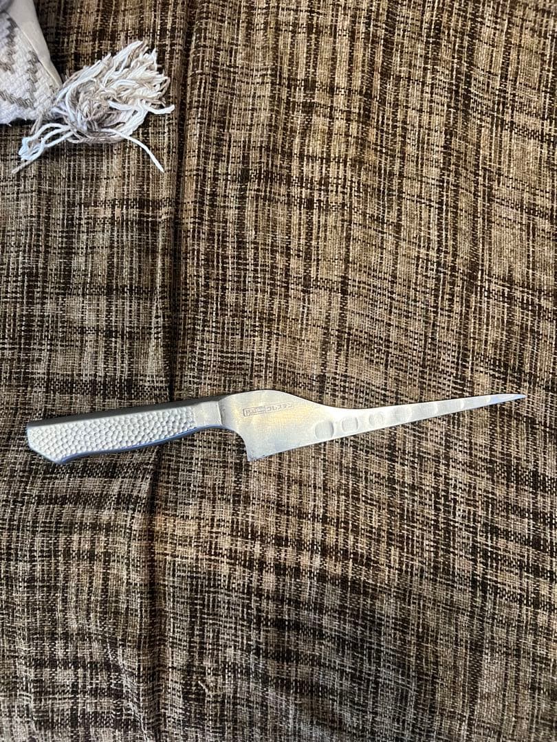 グレステンぺティナイフ 21cm 021ＴＵＭ 焼肉店で牛タンカットに使用