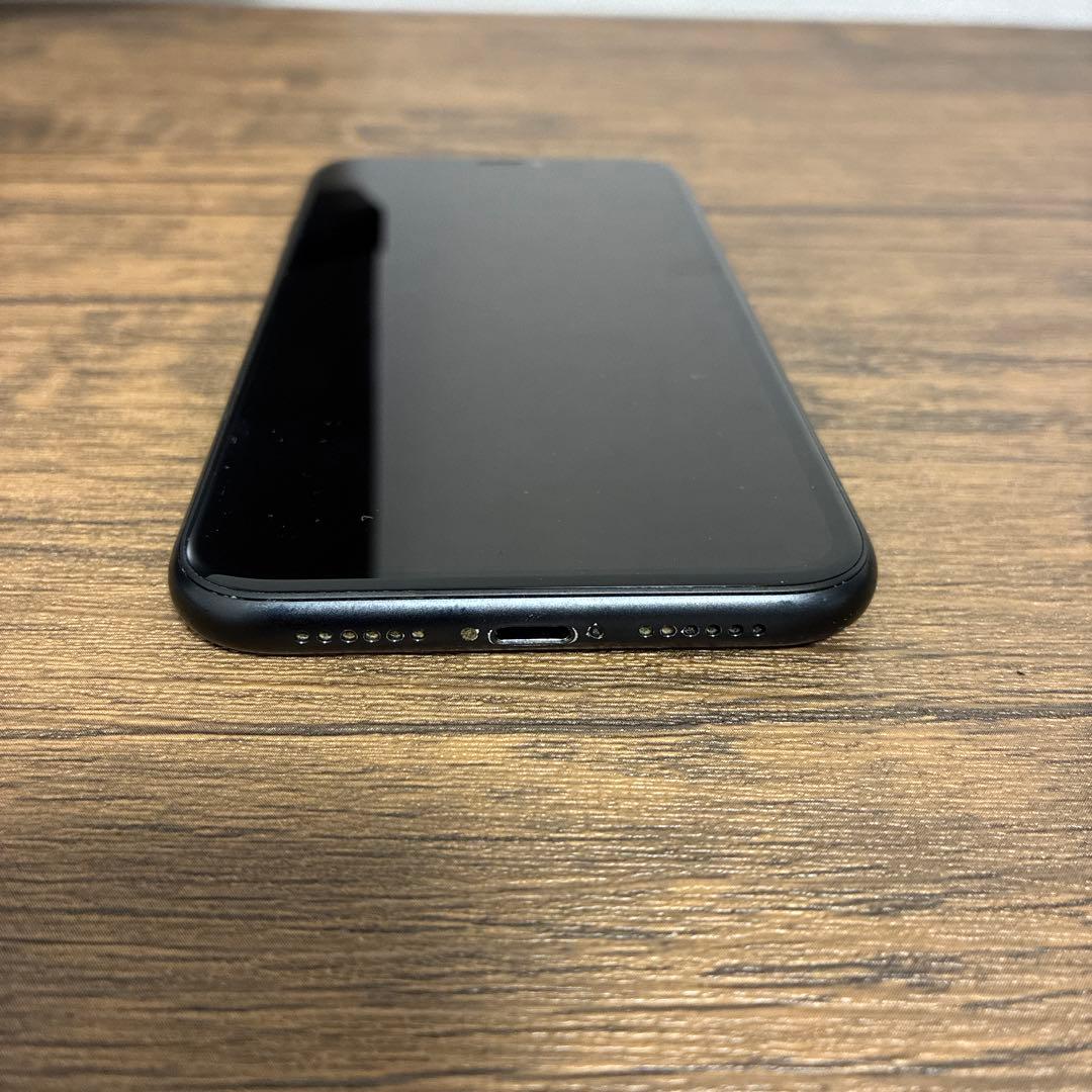 iPhone XR ブラック SIMロックなし 64GB 本体のみ