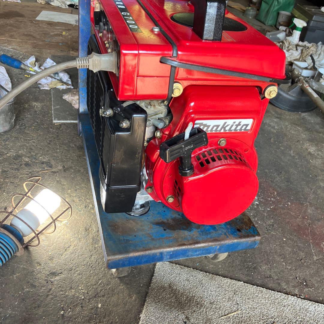 マキタ発電機Ｇ700