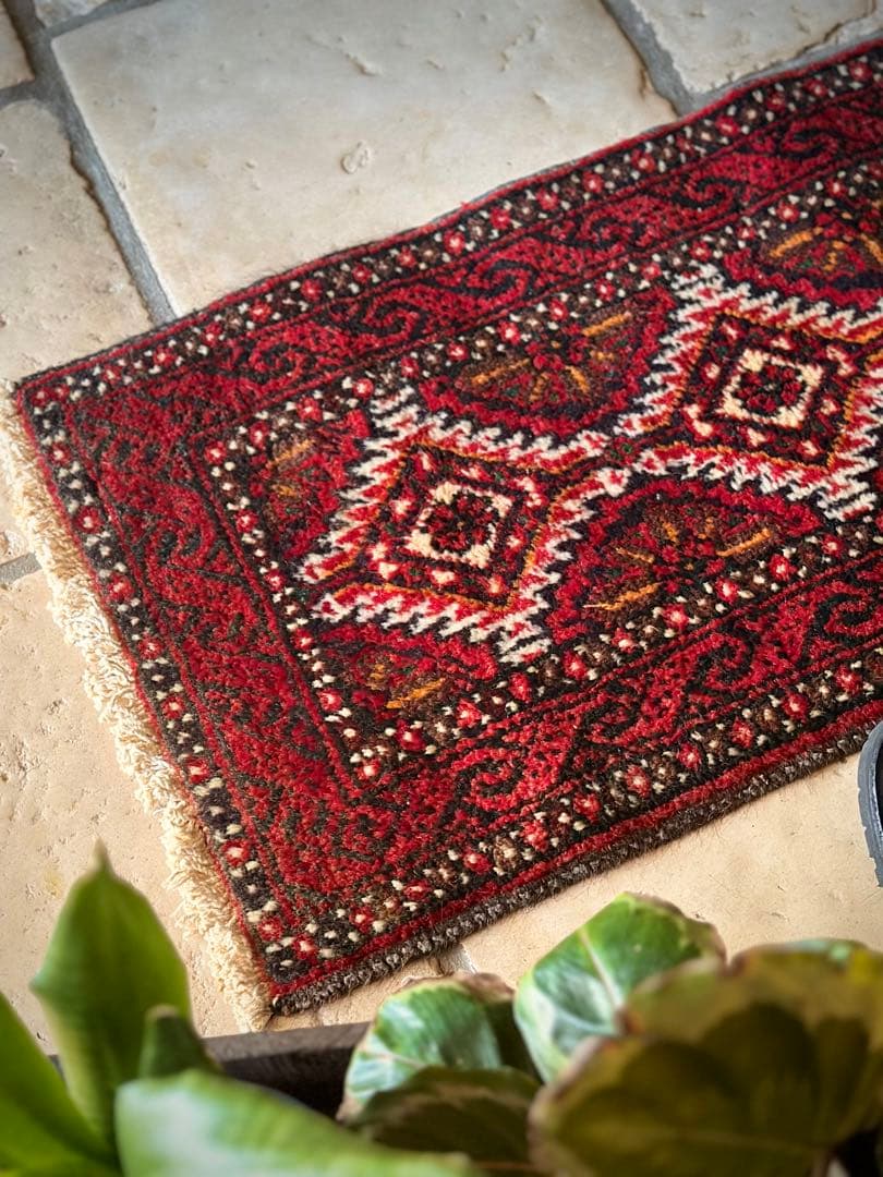 トライバルラグ　ヴィンテージラグ　ミニラグ　バルーチ族　プリミティブアート　美品