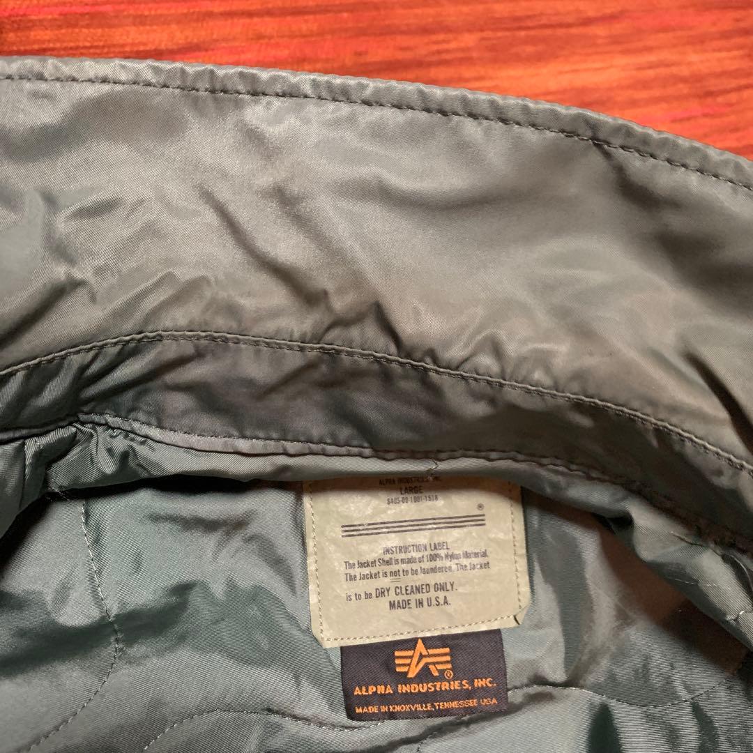 Alpha Industries MA-1 フライトジャケット
