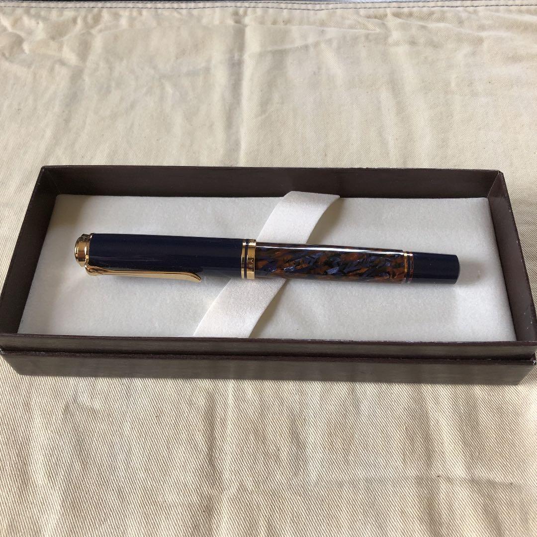 Pelikan ペリカン 特別生産品　万年筆スーベレーンM800ストーンガーデン