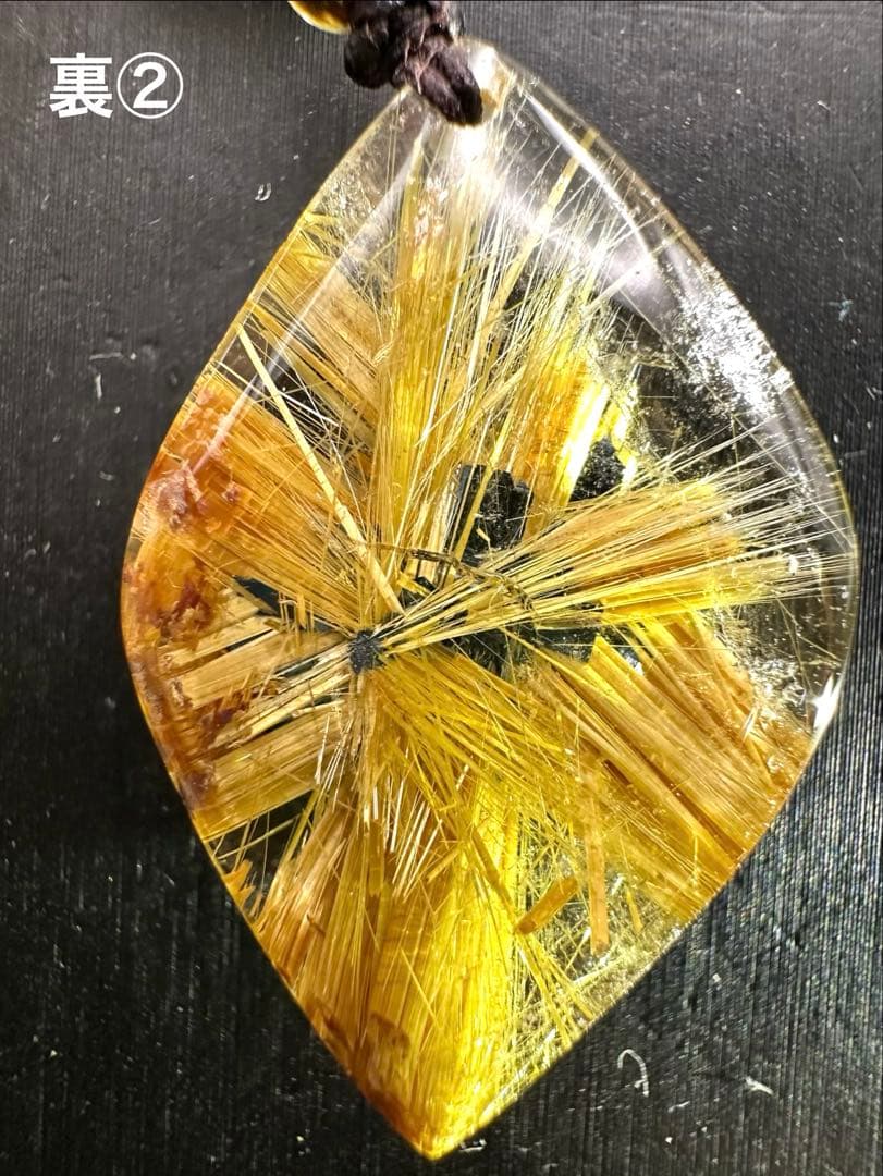 ルチルクォーツ リーフ型ペンダントネックレス