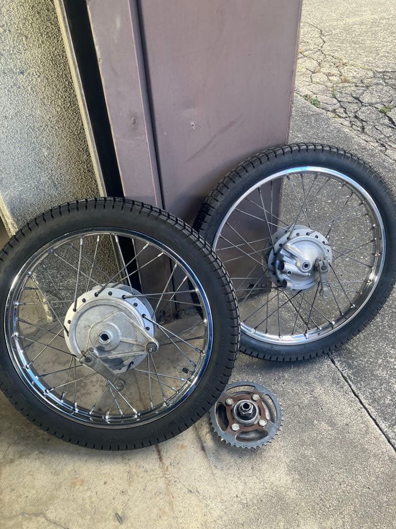 C50 AA01 プレスカブ　DUNLOP D502  & ホイール