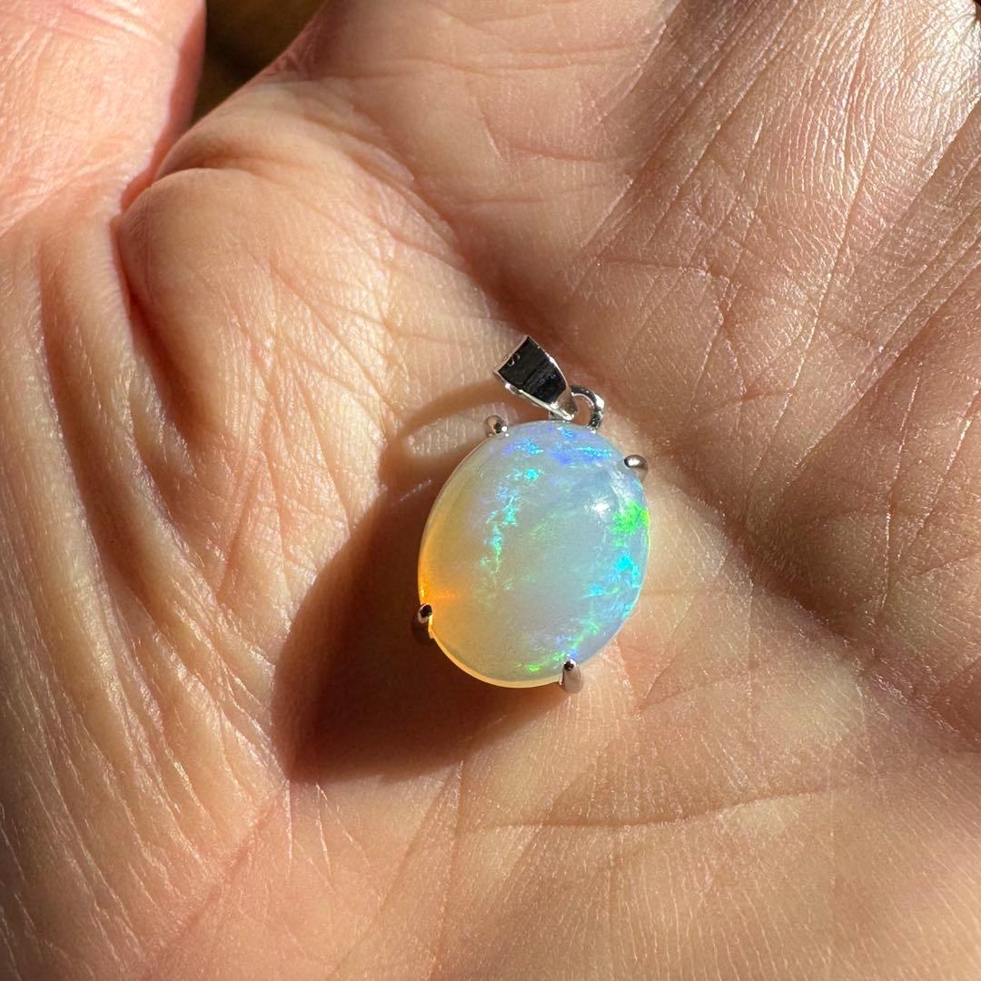 天然エチオピアオパール　ペンダントトップハンドメイド Silver925 81