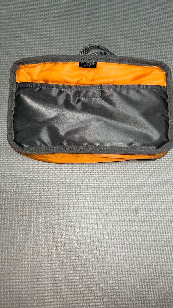 吉田かばん　ポータータンカー ボディウエストバッグ　グレー