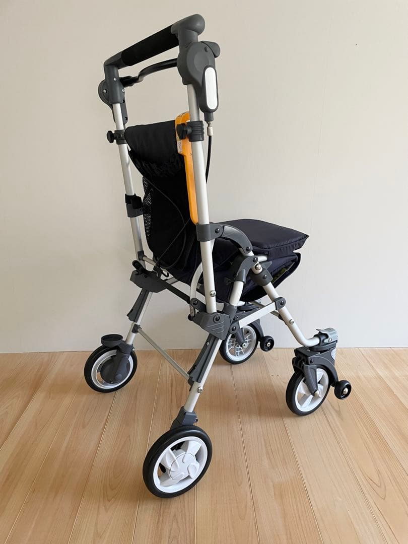 キャリースルーン 段差楽々 シルバーカー マキテック 手押し車 歩行器