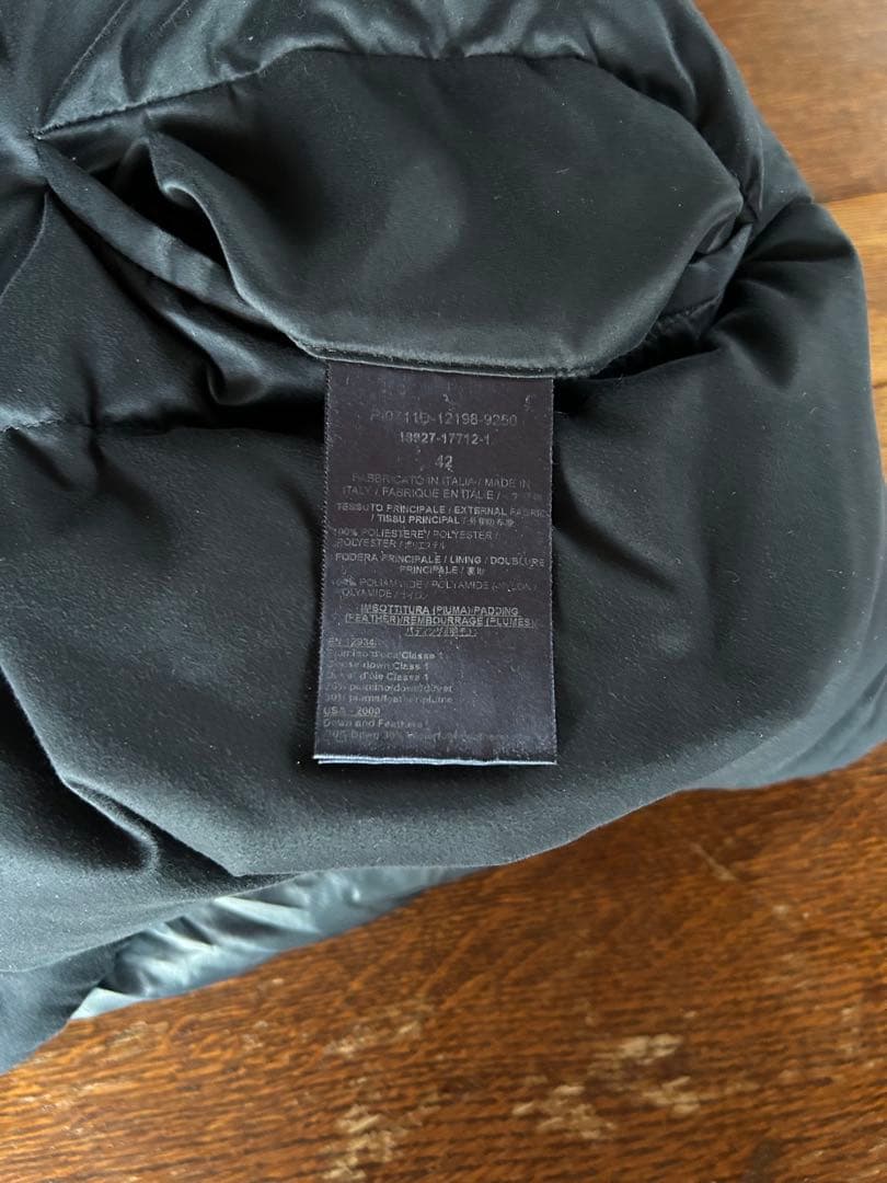 HERNO ヘルノ ノーカラー　ダウンジャケット ネイビー 42