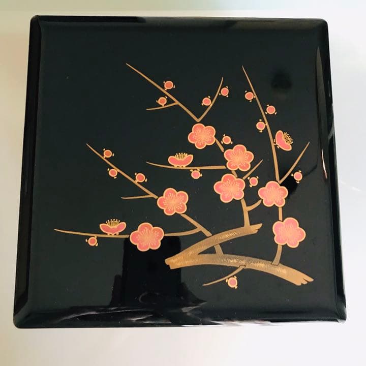 特選 木製漆器 会津ぬり 三段重 黒 「古木梅」