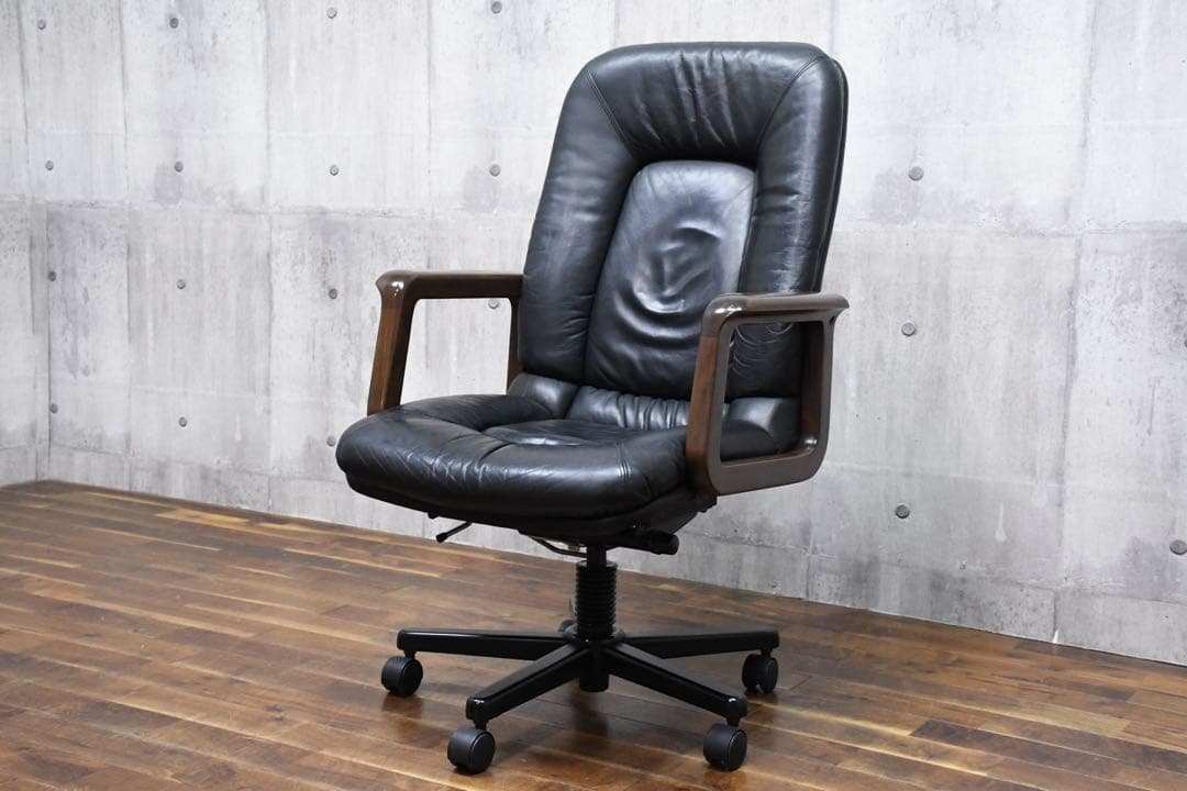 FAC52 カリモク デスクチェア エグゼクティブチェア レザー/本革張り 黒革