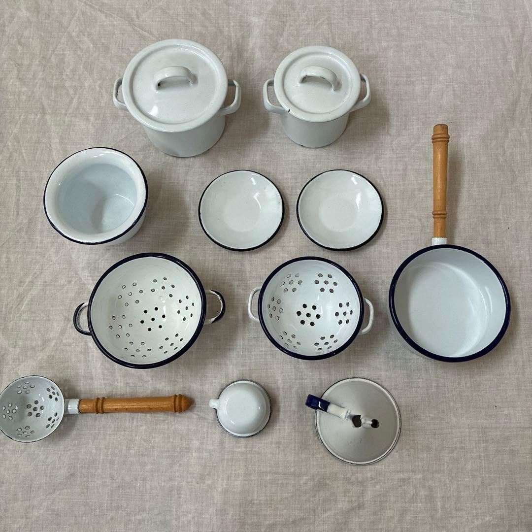 ホーローセット琺瑯　おままごとセット とおまけ