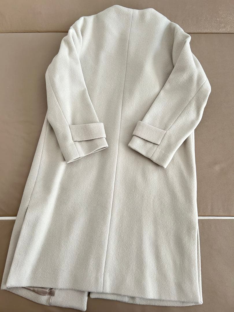 グリーンレーベルリラクシング　ショートビーバー　ノーカラーコート　ライトグレー