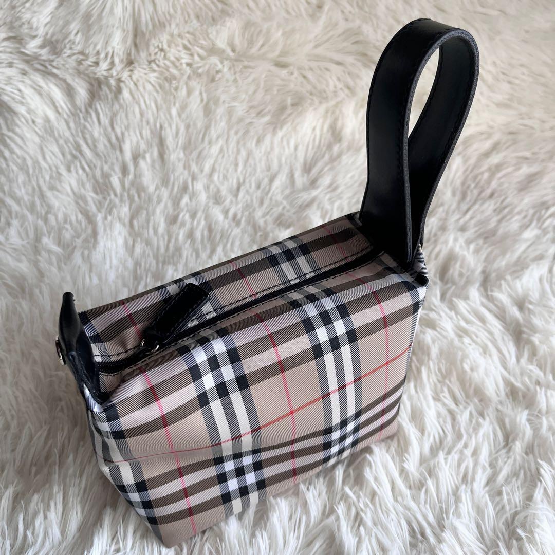 未使用級✨BURBERRY バーバリー ミニポーチ スクエア ノバチェック