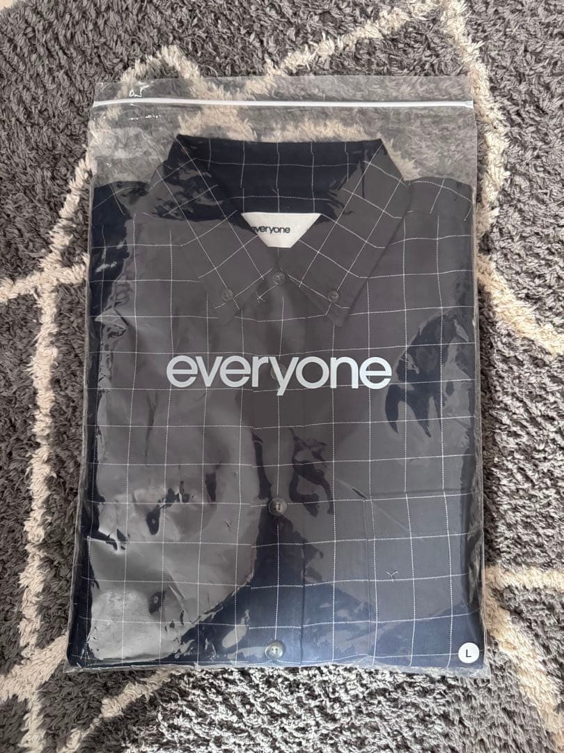 【新作】everyone back logo check button-down