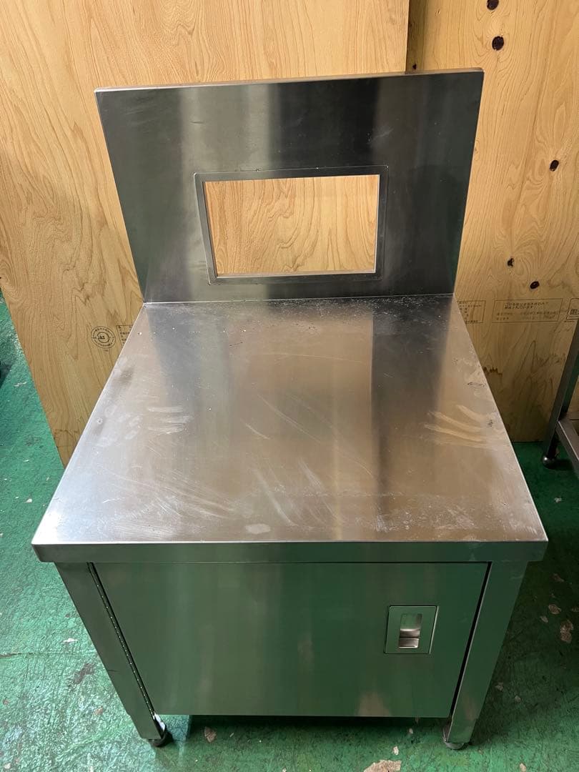 ガスコンロ台 600x600x620(+370)