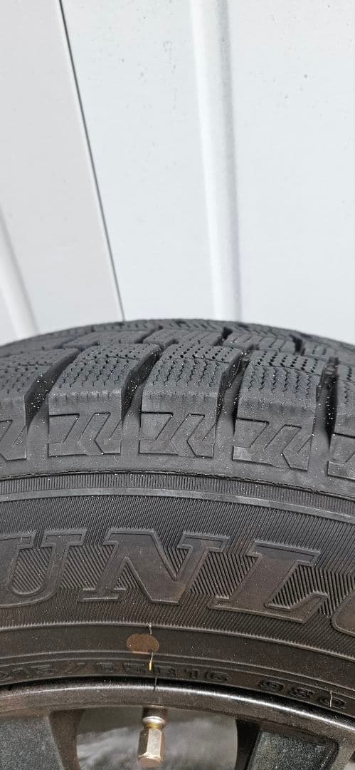 ダンロップスタッドレスタイヤ