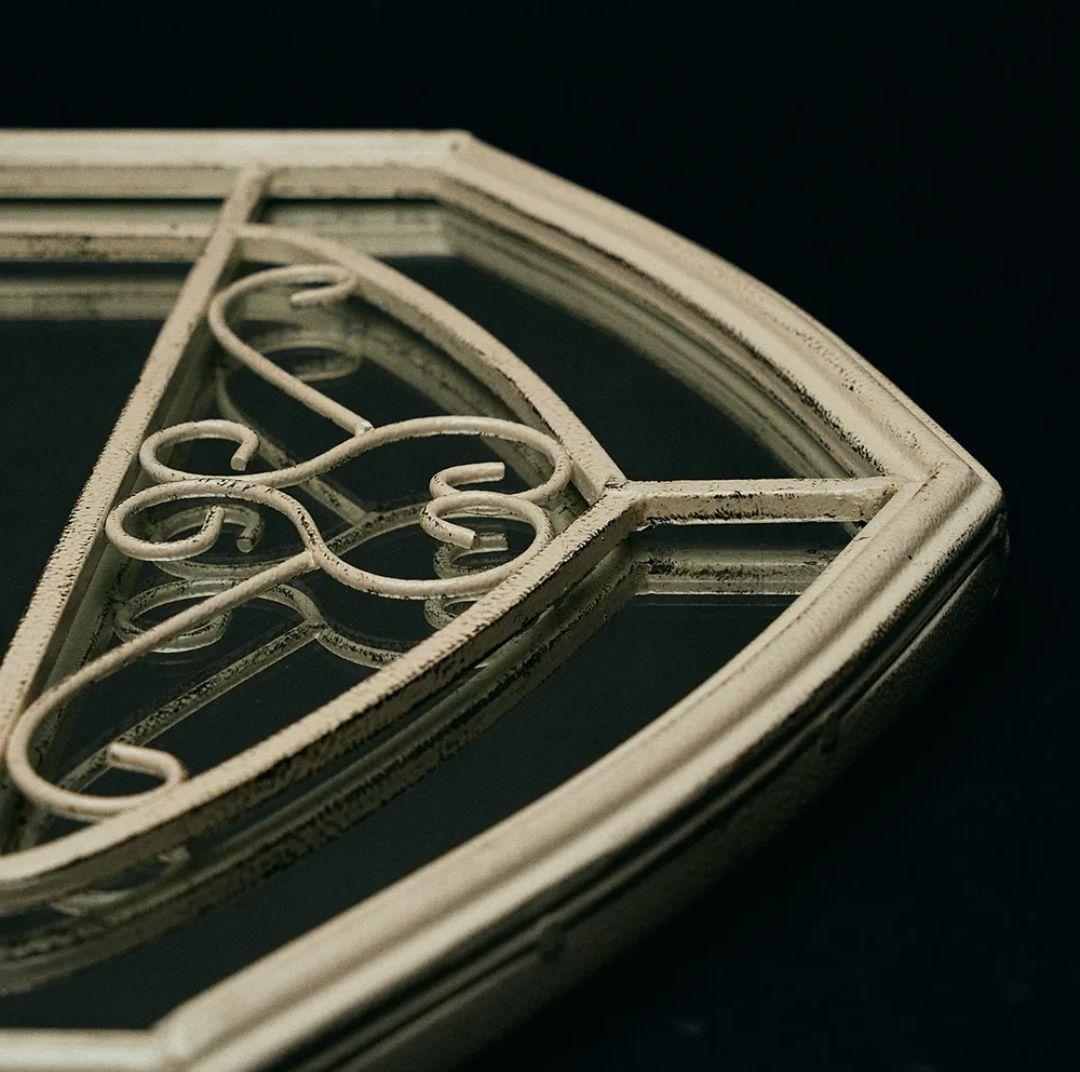 新品 アンティーク錬鉄製 装飾ミラー